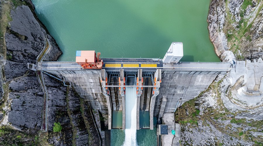 Aerial photo of hydropower station in China | iStock